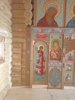Завершен монтаж иконостаса в церкви Братского острога.
