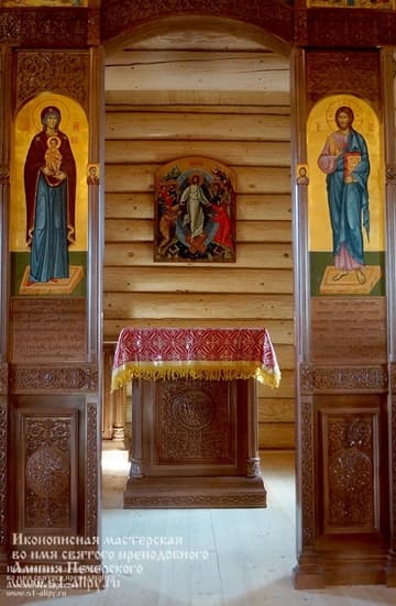 Иконостас Свято-Введенского храма, Вологодская область.  - фото 3